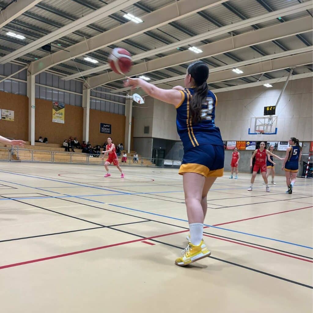24-25_U18F_Olivia (3)